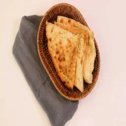 Tamis Bread With Thyme